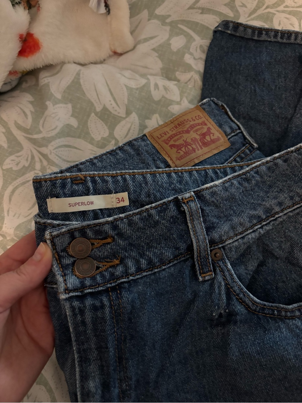 Levi's Superlow Women's Dark Blue Denim Jeans size 34